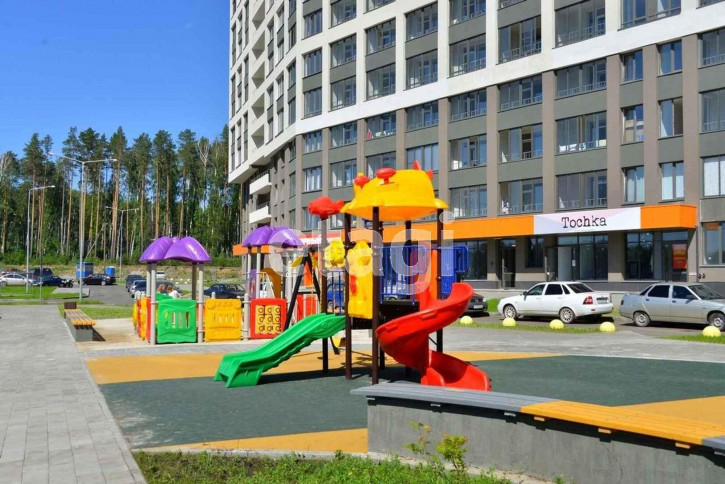 3-комн квартира Светлый Микрорайон, 7