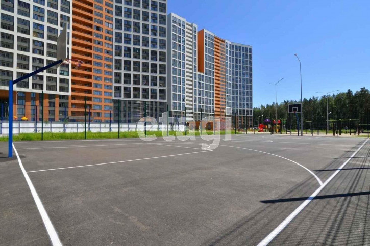 3-комн квартира Светлый Микрорайон, 7