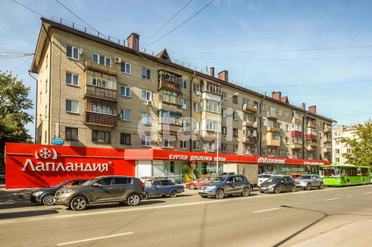 2-комн квартира Холодильная, 120а