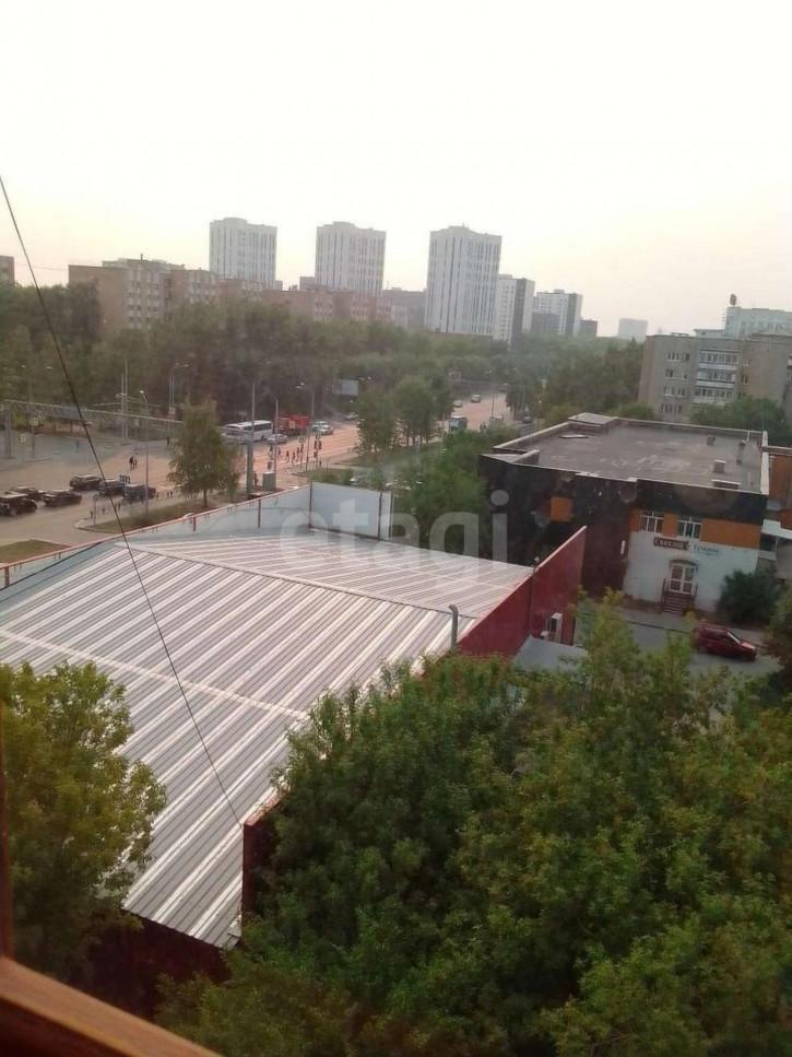 2-комн квартира Республики, 221