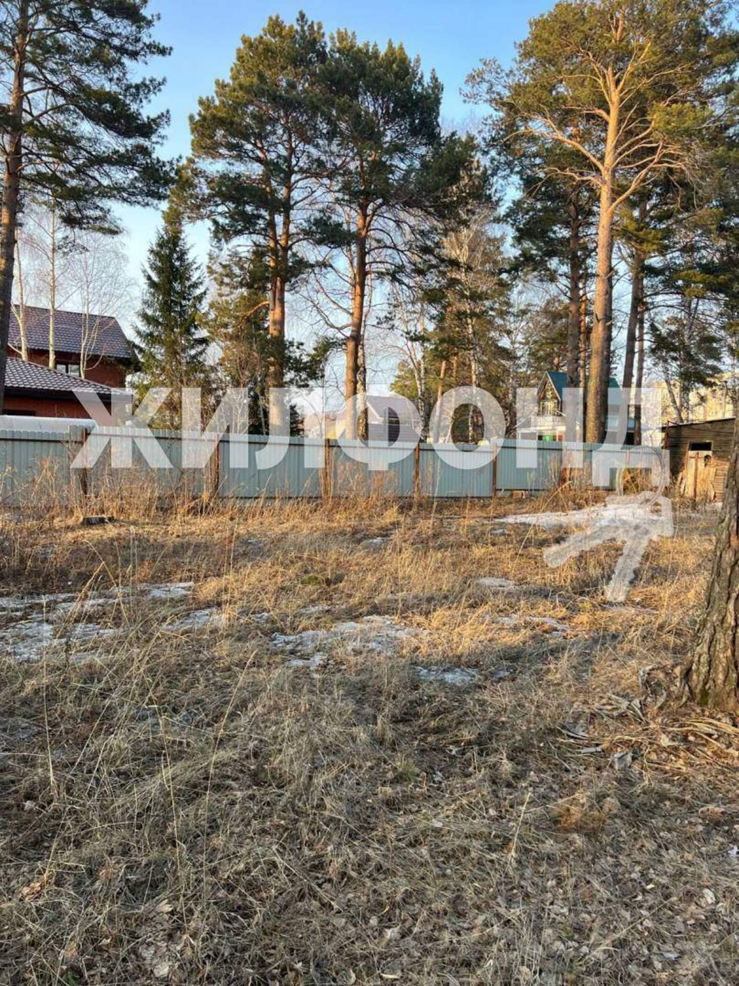 Купить землю, земельный участок за 4 000 000 рублей на Дачная улица