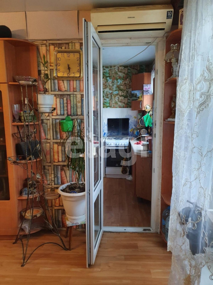 3-комн квартира улица Герцена, 106
