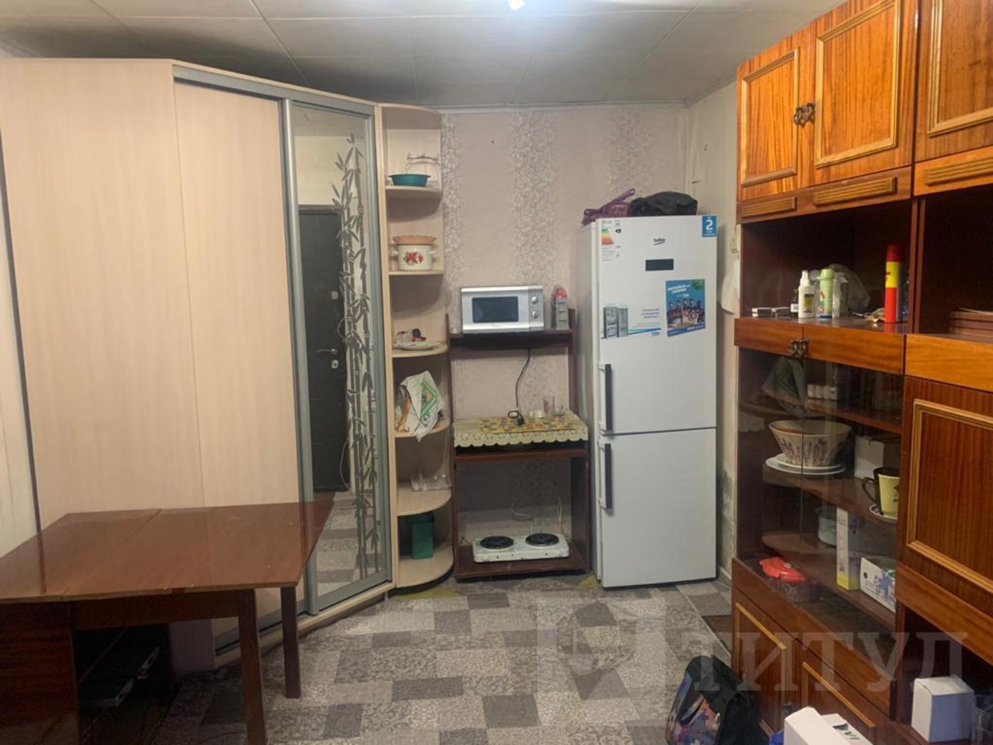 Купить комнату за 1 100 000 рублей на Чкаловский, Днепровский