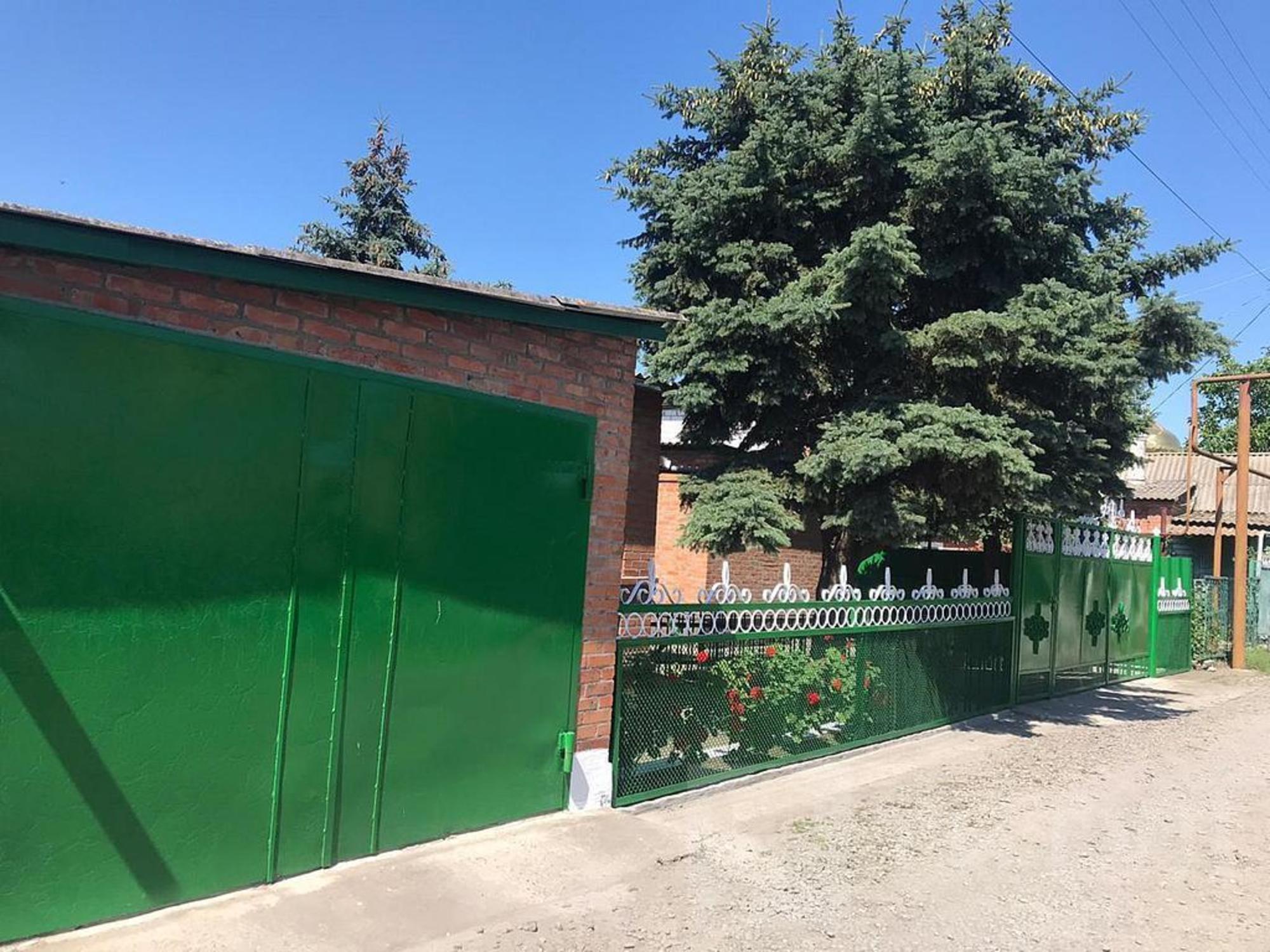 Купить дачу, дом, коттедж за 4 950 000 рублей на р-н. Азовский, х. Обуховка, ул. Ленина