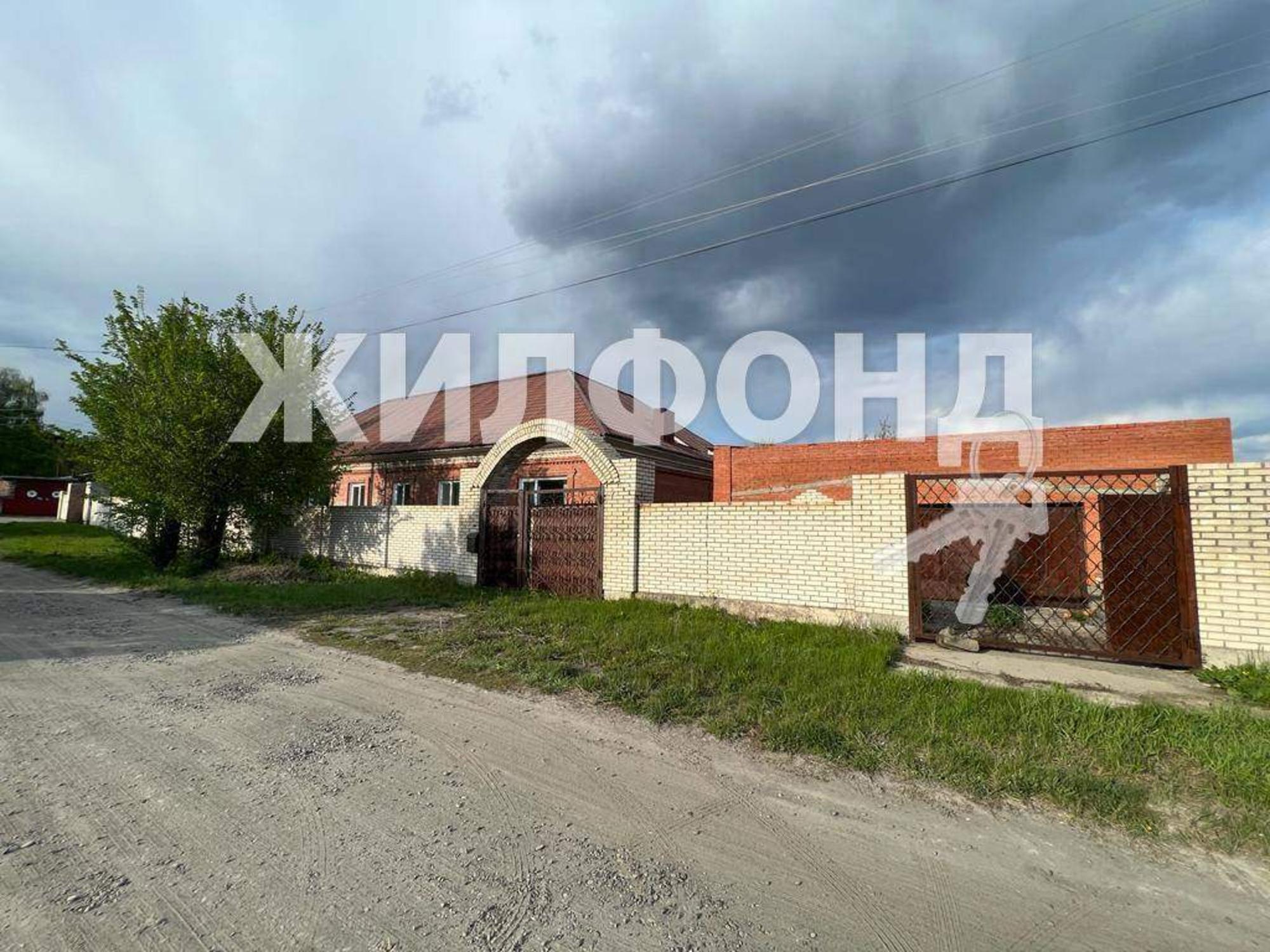Купить дачу, дом, коттедж за 4 500 000 рублей на Дачная улица