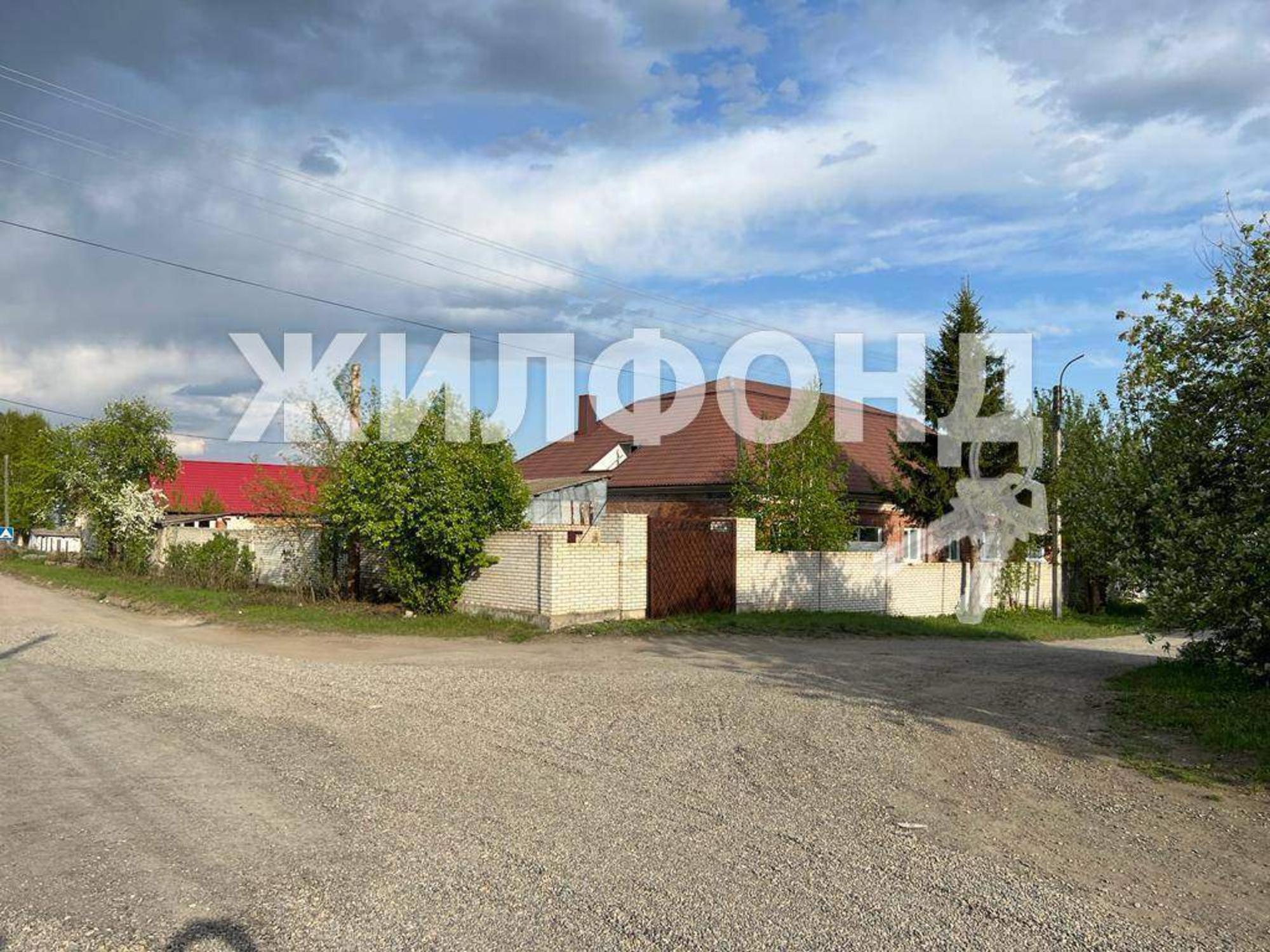 Купить дачу, дом, коттедж за 4 500 000 рублей на Дачная улица