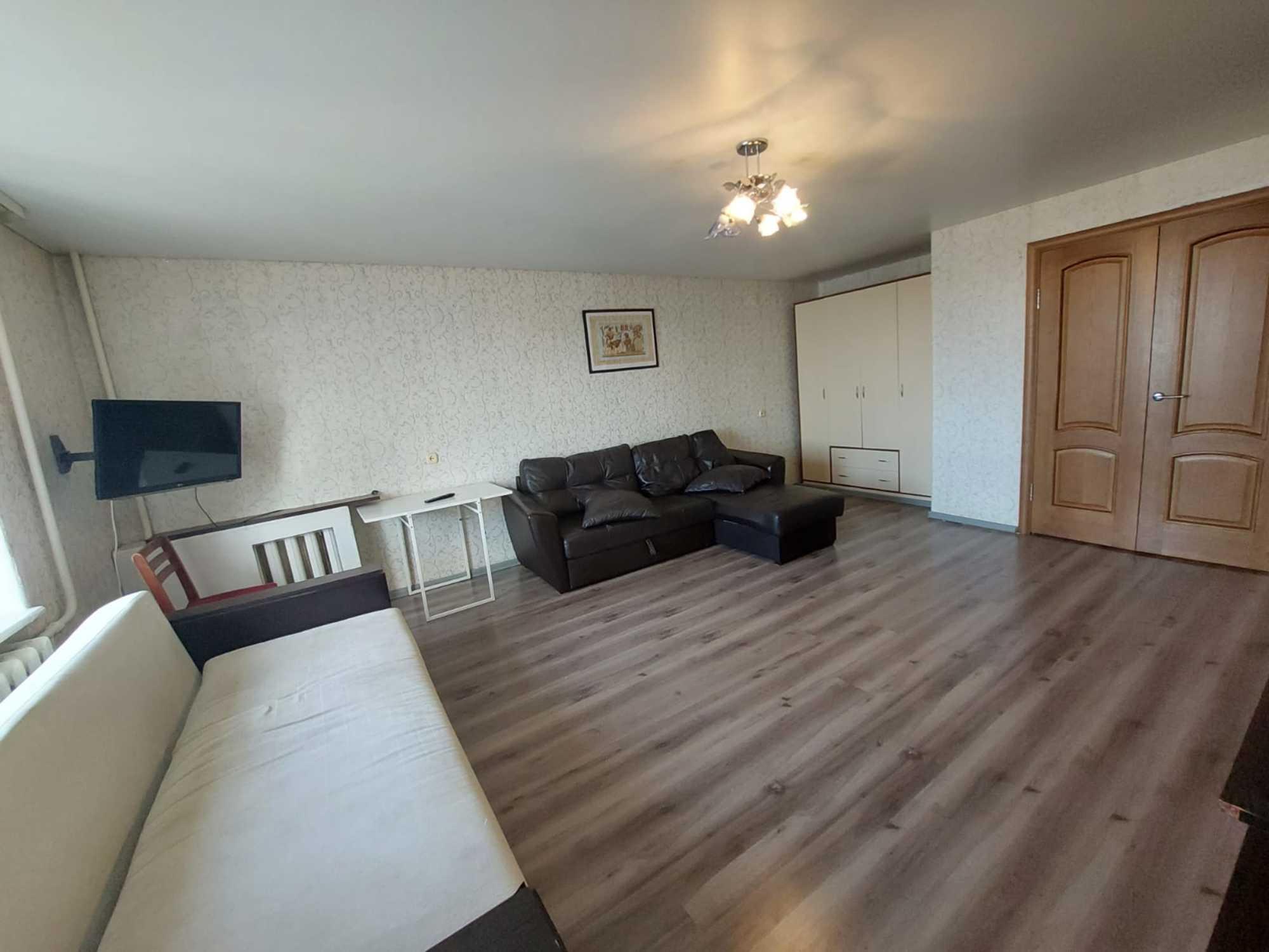 Сдать квартиру за 28 000 рублей на Менделеева ул, 7