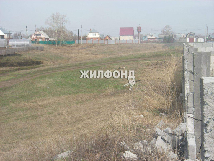 Земельный участок село Береговое