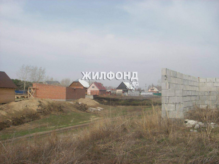 Земельный участок село Береговое