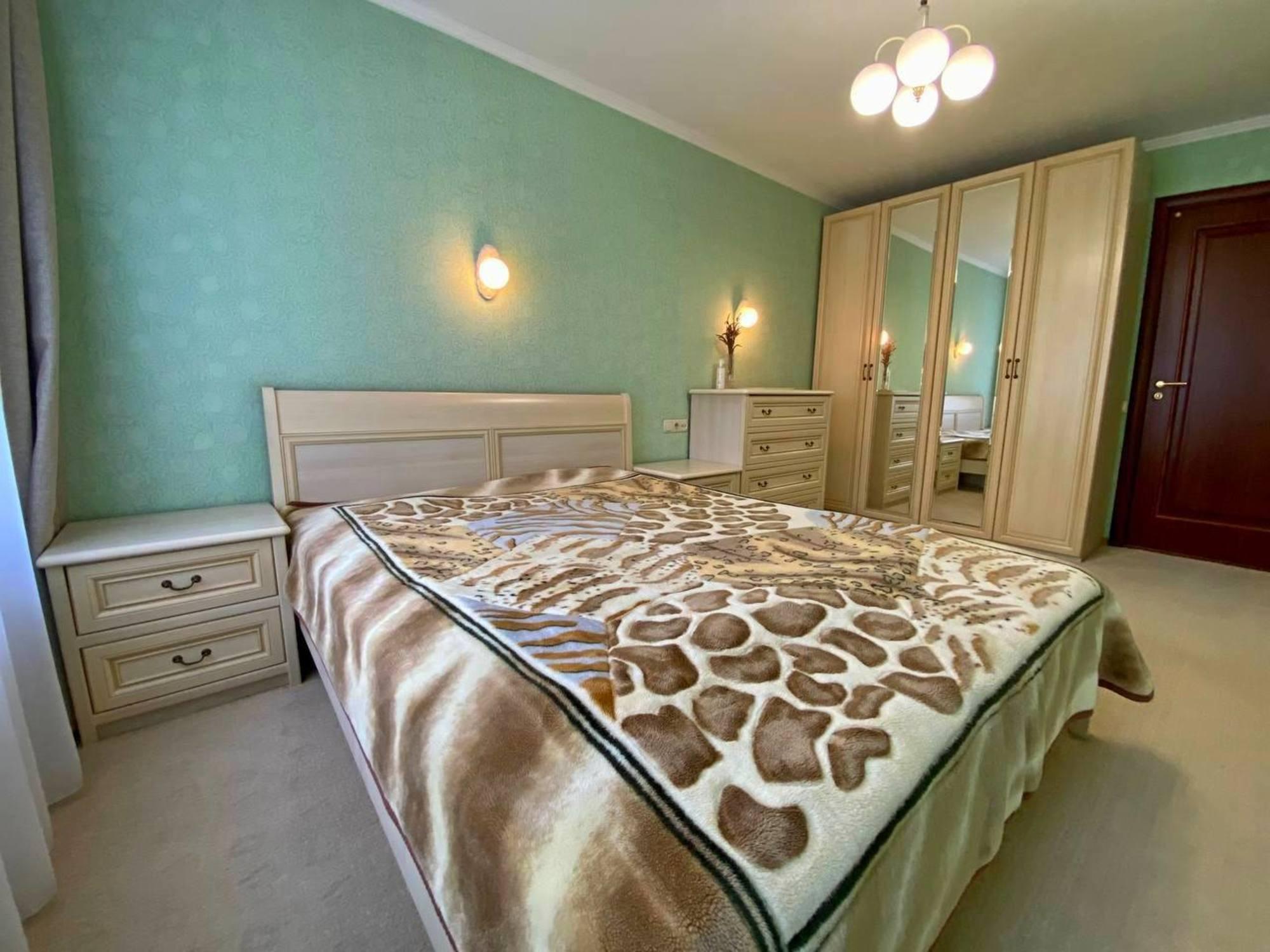 Купить квартиру за 8 100 000 рублей на Губкина улица, 17б