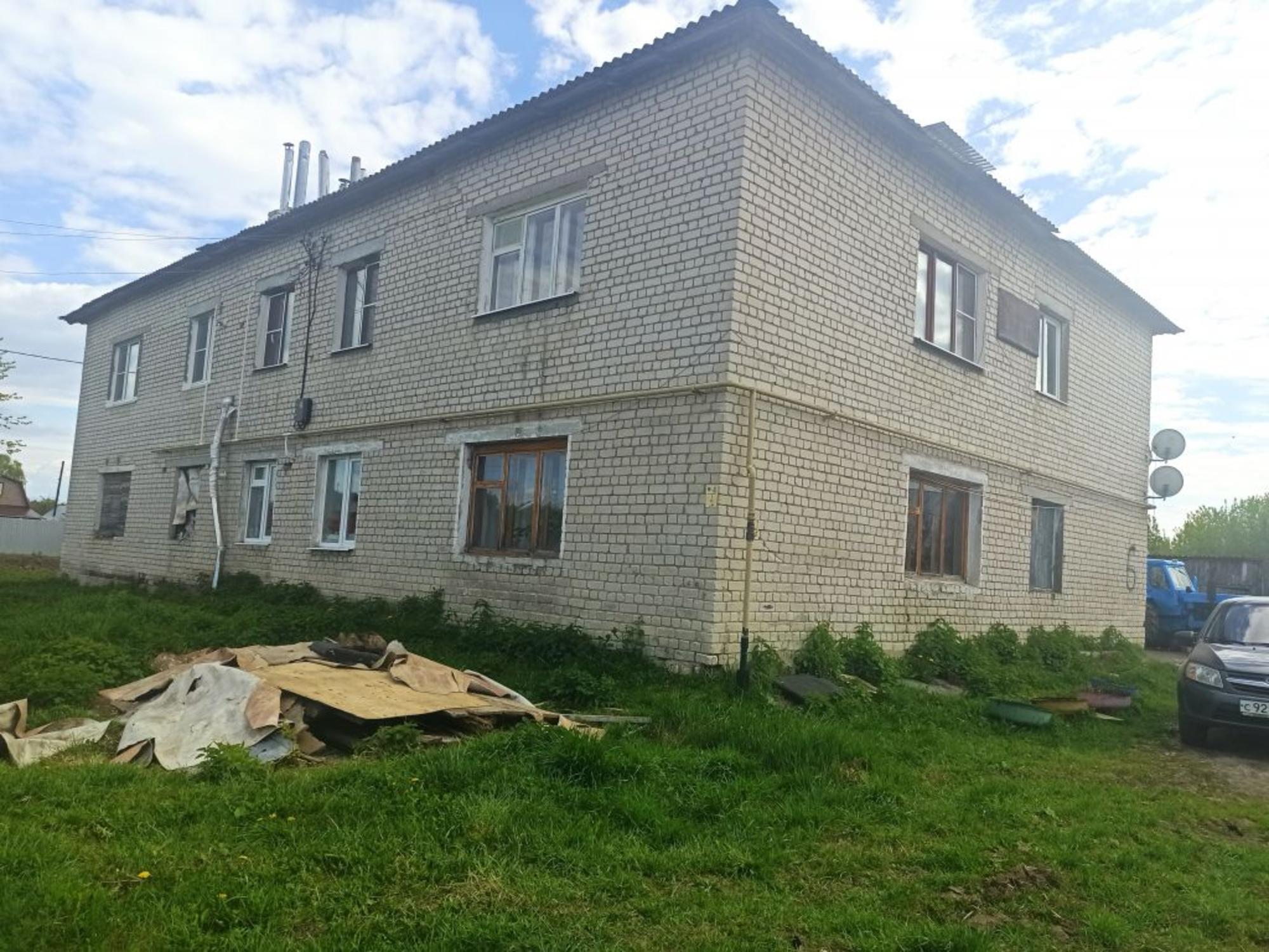 Купить квартиру за 350 000 рублей на Колхозная, 6