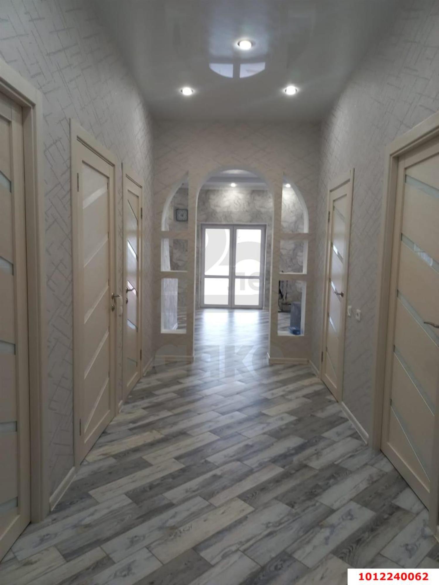 Купить дачу, дом, коттедж за 10 500 000 рублей на Псекупская, 25