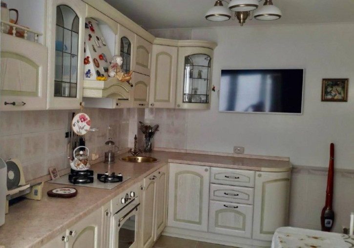 3-комн квартира Гражданский проспект, 33