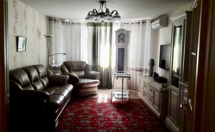 3-комн квартира Гражданский проспект, 33