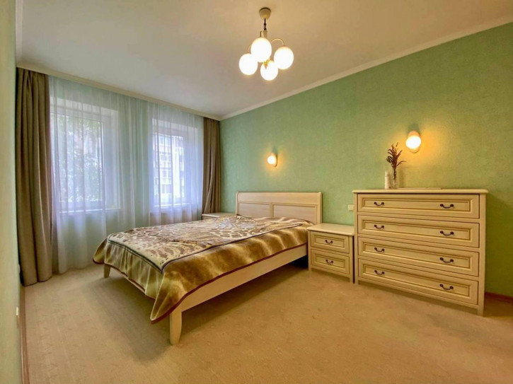 3-комн квартира Губкина улица, 17б