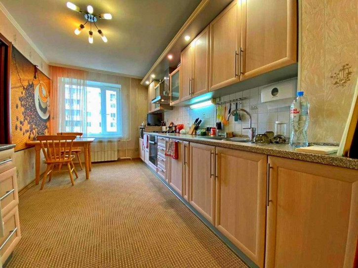 3-комн квартира Губкина улица, 17б