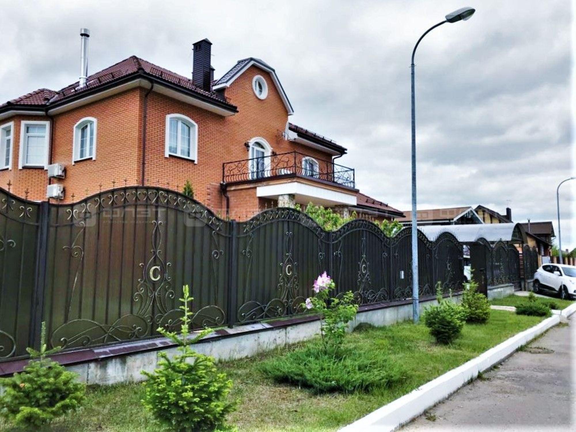 Купить дачу, дом, коттедж за 64 000 000 рублей на Центральная улица, дом 34