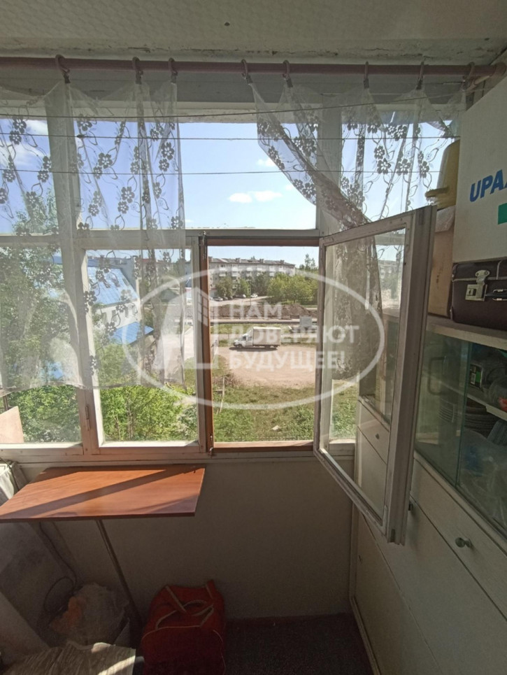 3-комн квартира улица Мира, 4