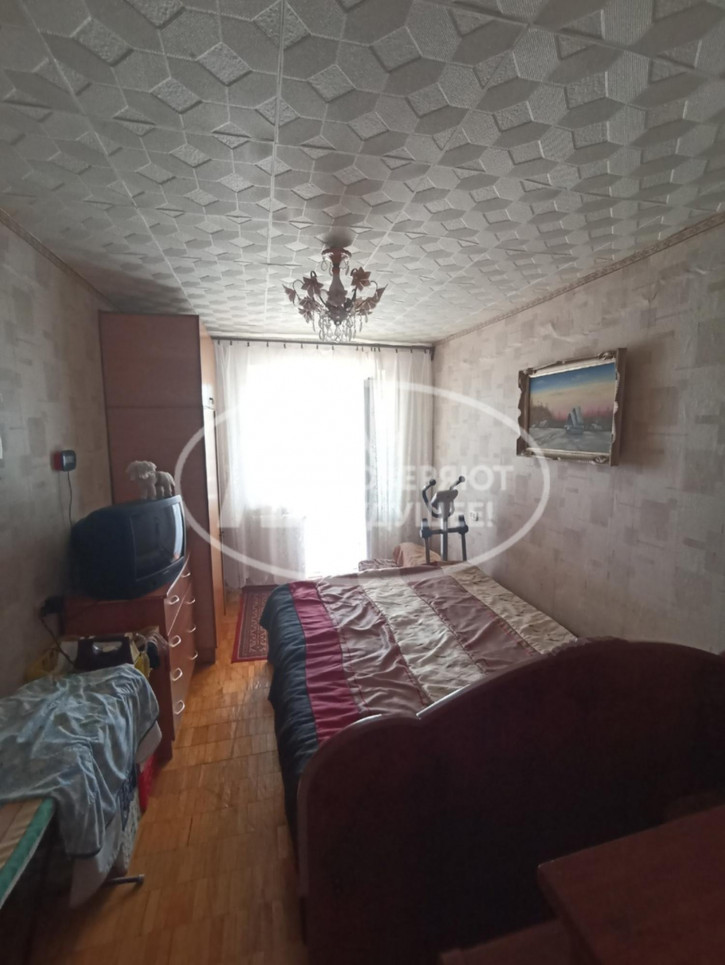 3-комн квартира улица Мира, 4