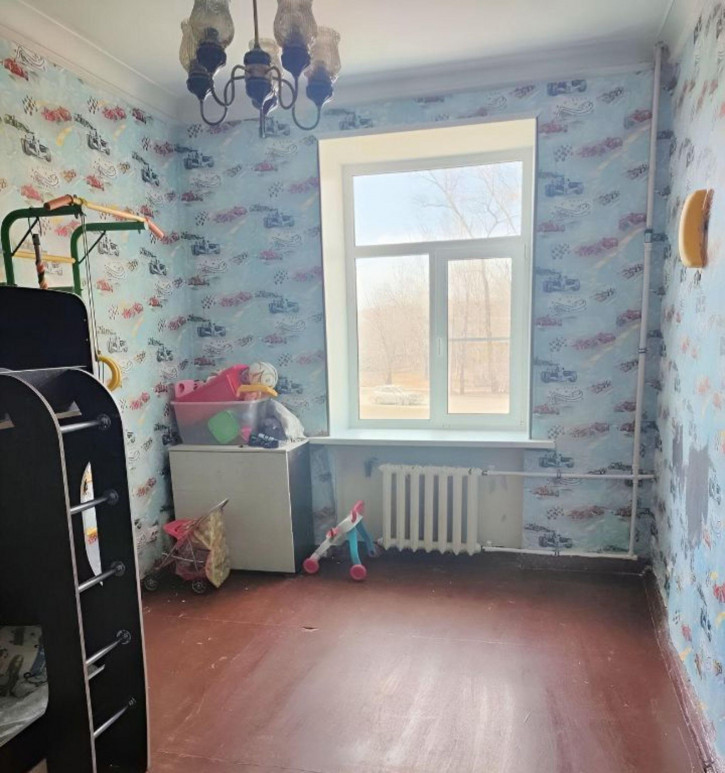 4-комн квартира Пролетарская ул, 73