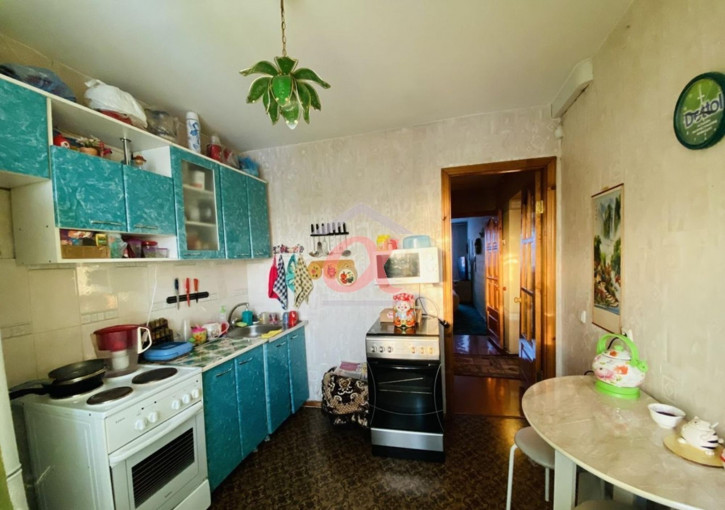 2-комн квартира Сибиряков-Гвардейцев улица, 1