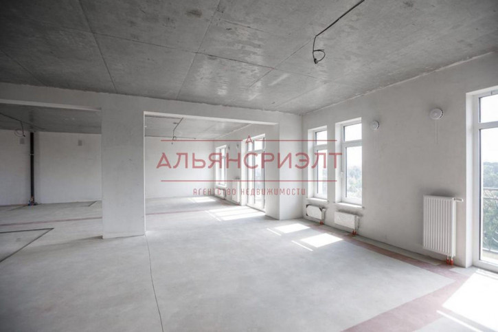 4-комн квартира ул. Победы,55/1