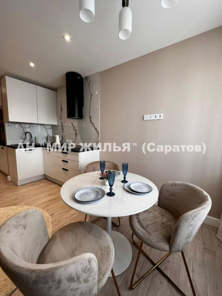 2-комн квартира Рабочая ул, 49