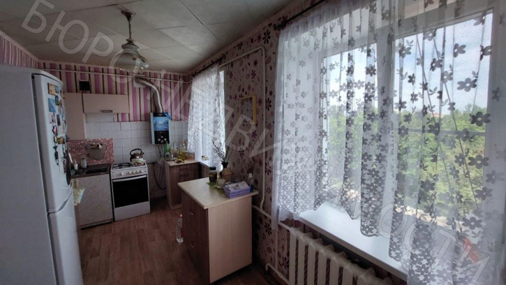 3-комн квартира Ленина ул, 12