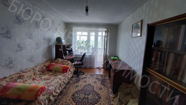 3-комн квартира Ленина ул, 12