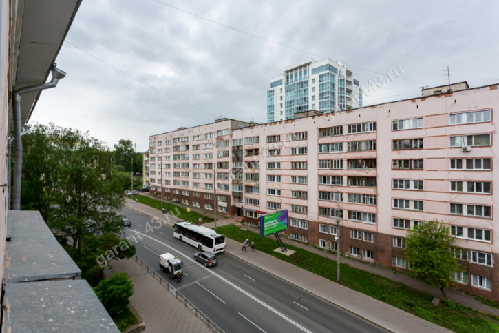 3-комн квартира улица Карла Маркса, 48