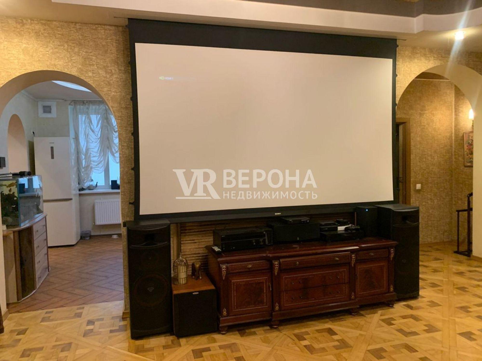 Купить дачу, дом, коттедж за 26 000 000 рублей на Братская ул, 55