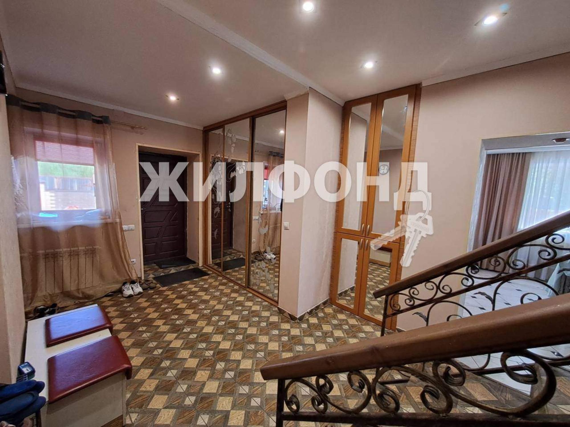 Купить дачу, дом, коттедж за 10 500 000 рублей на Просторная улица