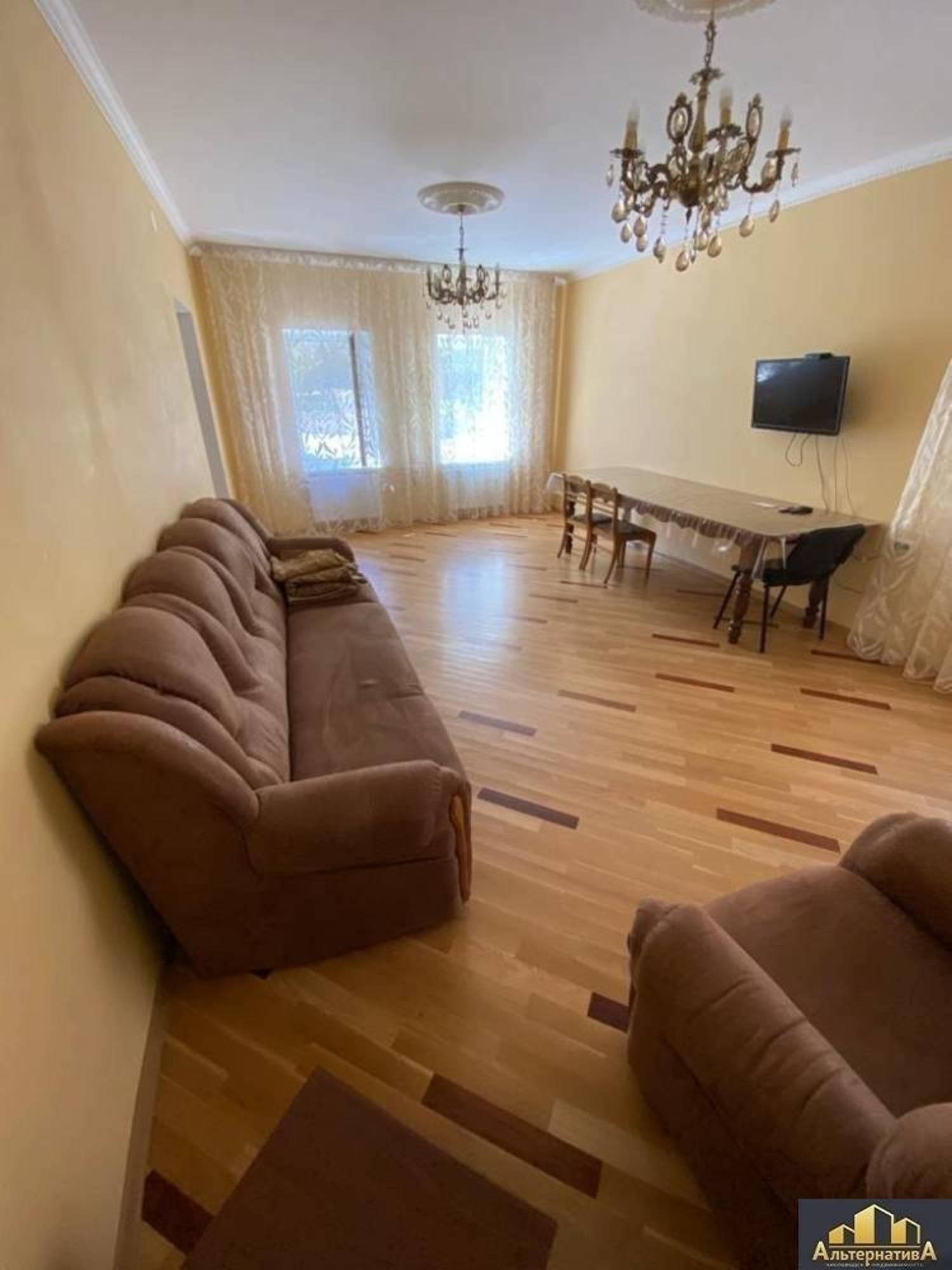 Купить дачу, дом, коттедж за 36 000 000 рублей на Авиации ул.