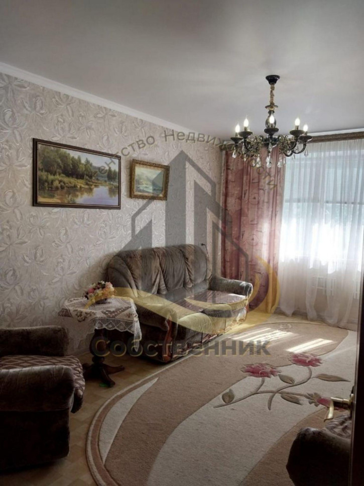 3-комн квартира Королева мкр, 1