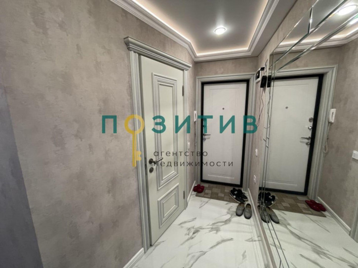 2-комн квартира Адмиральского ул, 31