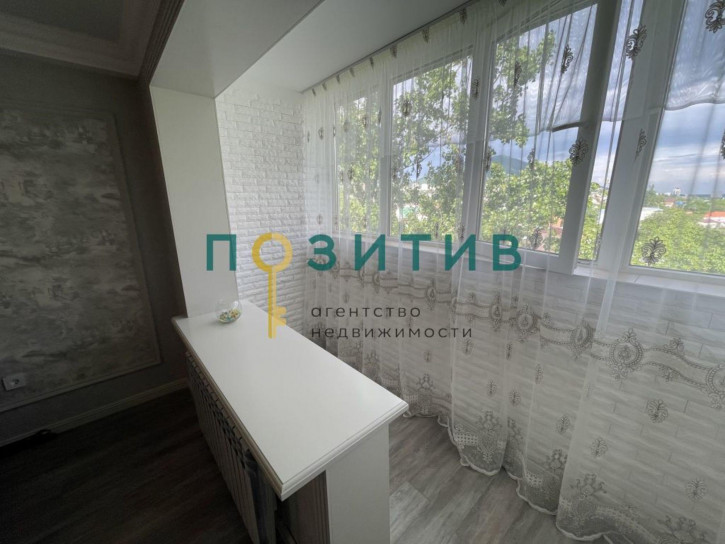 2-комн квартира Адмиральского ул, 31