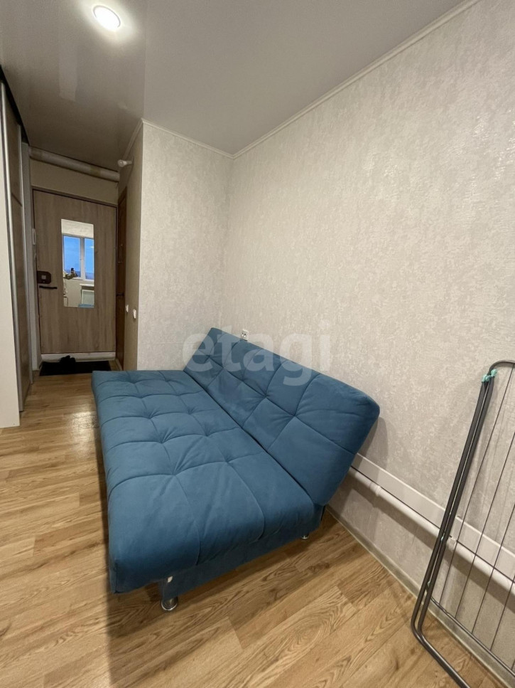1-комн квартира Мельникайте, 63
