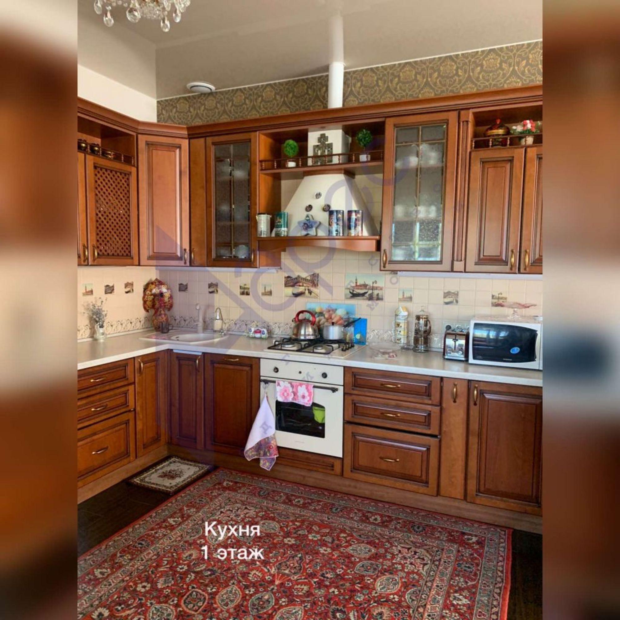 Купить дачу, дом, коттедж за 30 500 000 рублей на Ополченцев ул, 4