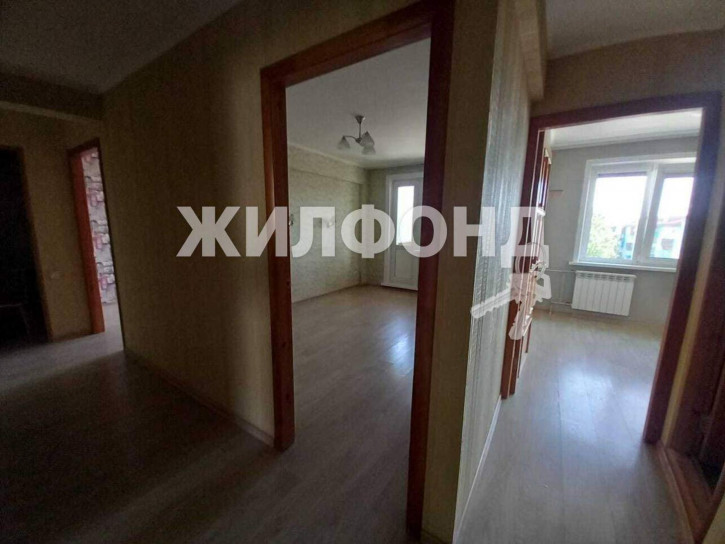 4-комн квартира Петра Мерлина улица, д.20
