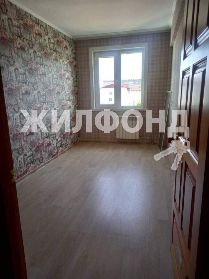 4-комн квартира Петра Мерлина улица, д.20