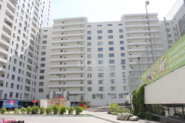 3-комн квартира Мельникова, 27