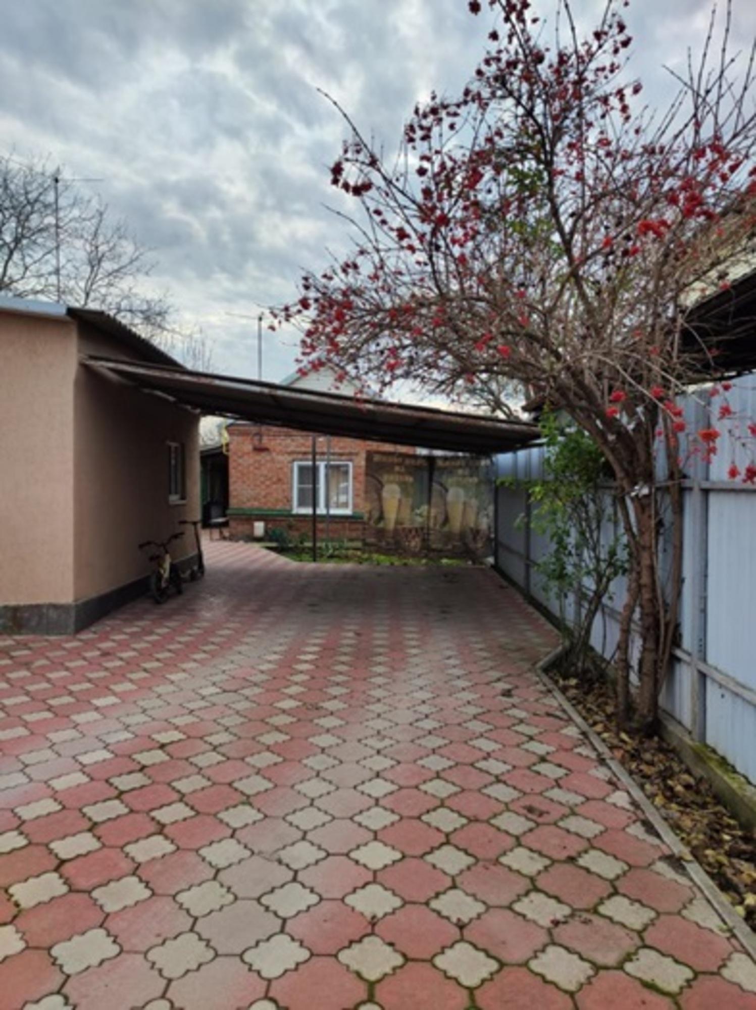 Купить дачу, дом, коттедж за 6 000 000 рублей на Гоголя улица, 789