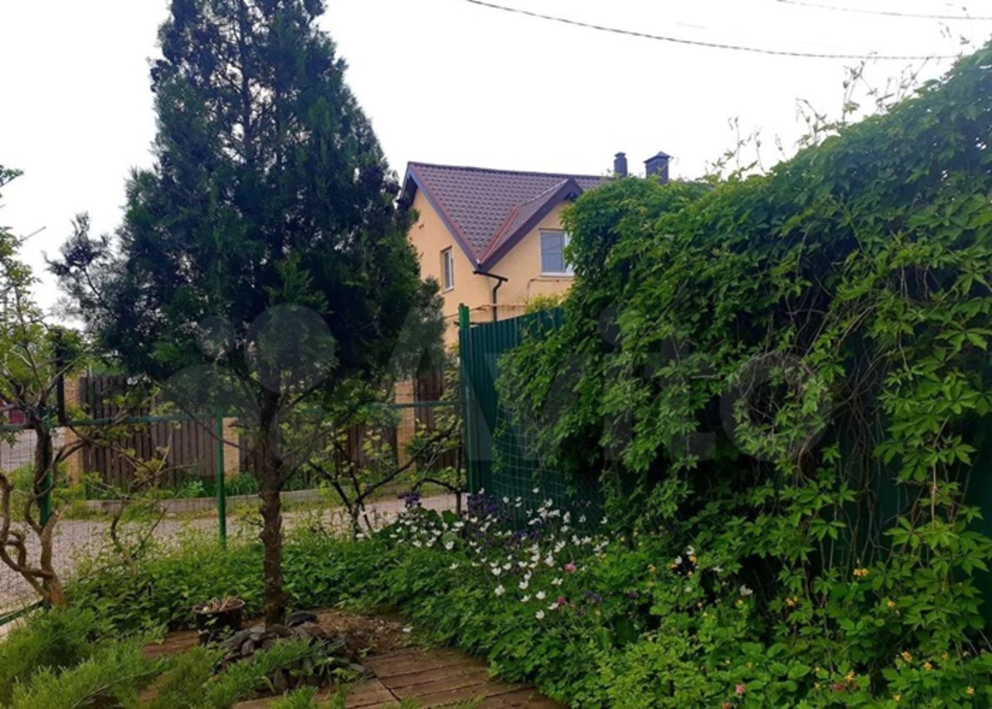 Купить дачу, дом, коттедж за 6 680 000 рублей на Ясеневая улица, 789