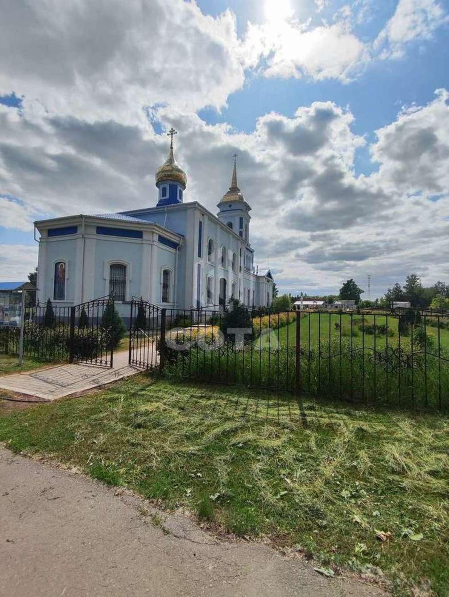 Купить дачу, дом, коттедж за 2 000 000 рублей на Первомайская улица, 11