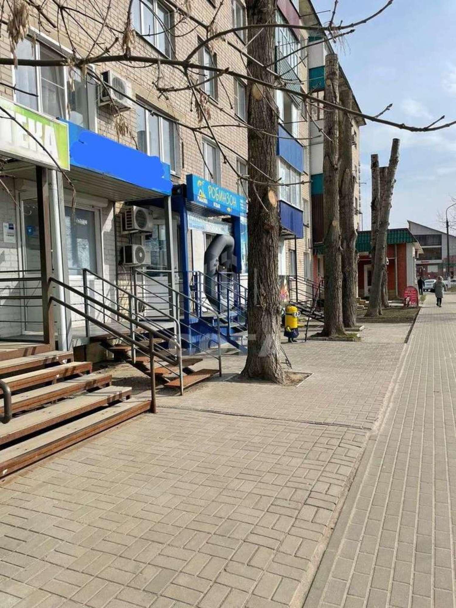 Купить помещение свободного назначения за 4 200 000 рублей на Гранитный мкр, 4