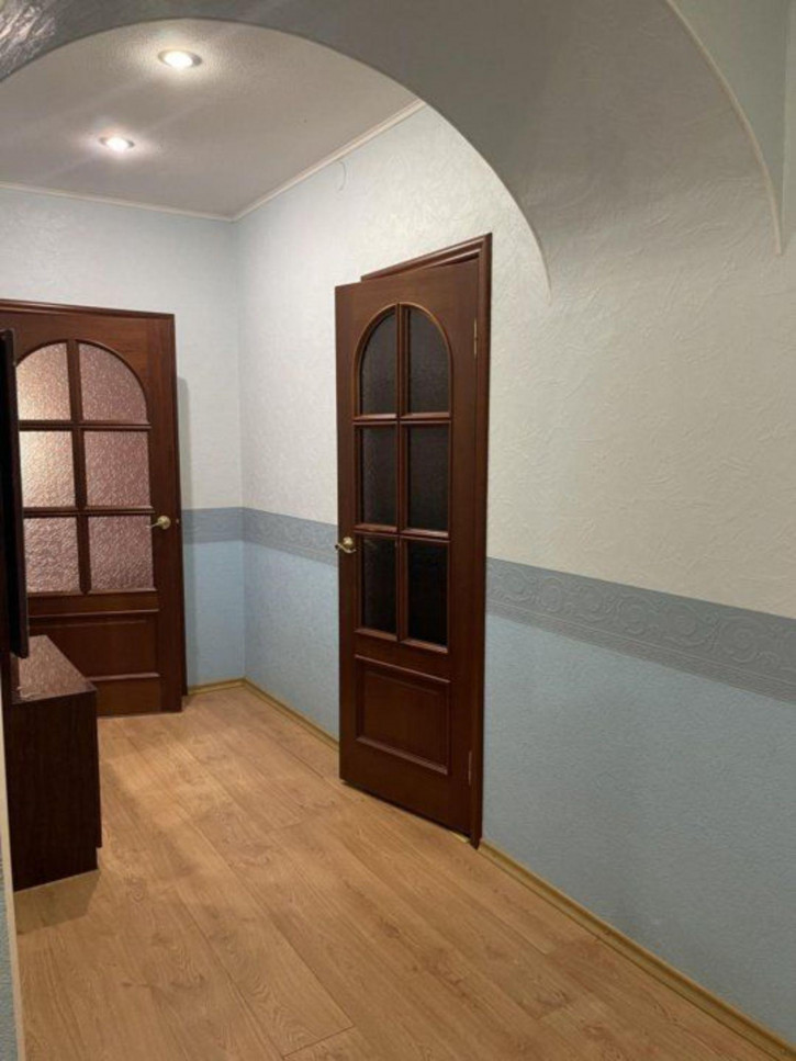 2-комн квартира Костерин пер, 10