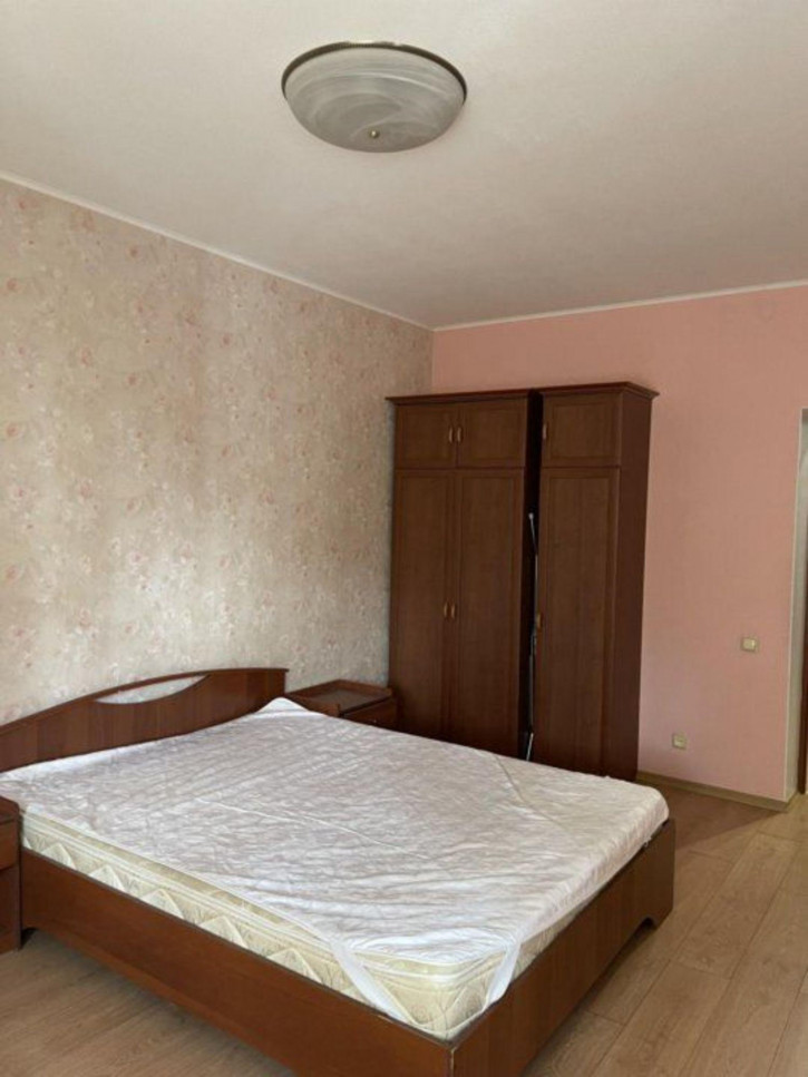 2-комн квартира Костерин пер, 10
