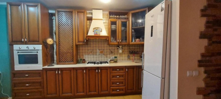 3-комн квартира Бекентьева улица, 101