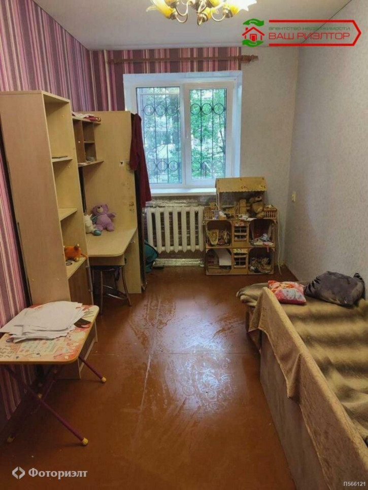 2-комн квартира Строителей пр-кт, 3
