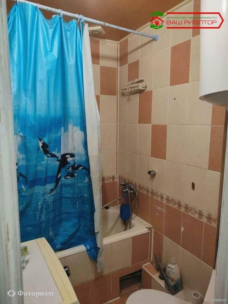 2-комн квартира Строителей пр-кт, 3